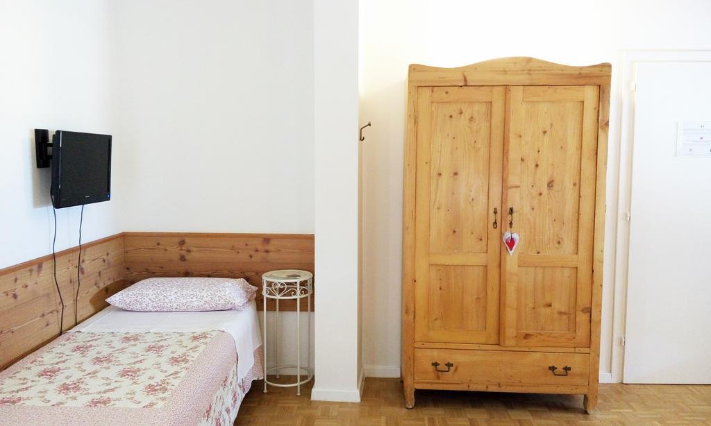B&B Casa Brunelli Trento Bagian luar foto